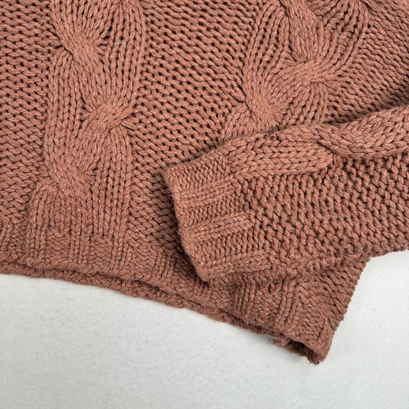 Favlux Fashion Sweater Womens Size S Chunky Neck Turtle Neck Crop - Picture 8 of 9